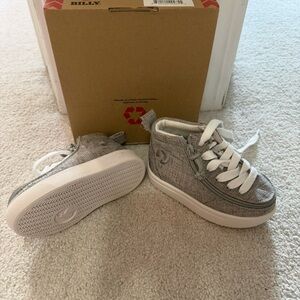 Billy’s Adaptive high top shoes size 6w toddler